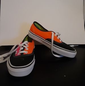 Vans size 5.5 pink, orange, black low cut sneakers